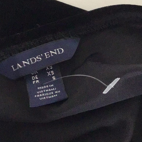 LANDS END BLACK VELVET SURPLICE WRAP TOP NWOT XS - Picture 8 of 11
